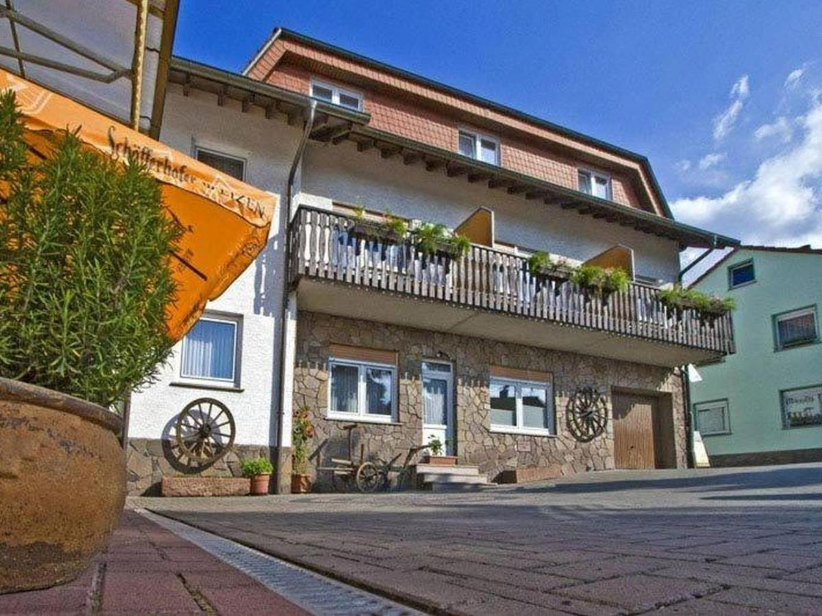 Hotel Zur Krone Ronneburg  エクステリア 写真