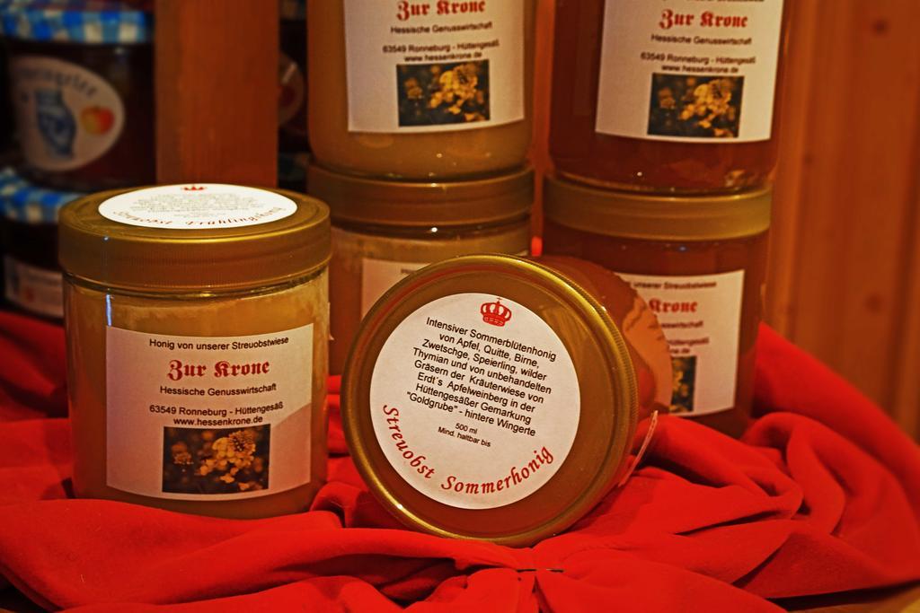 Hotel Zur Krone Ronneburg  エクステリア 写真
