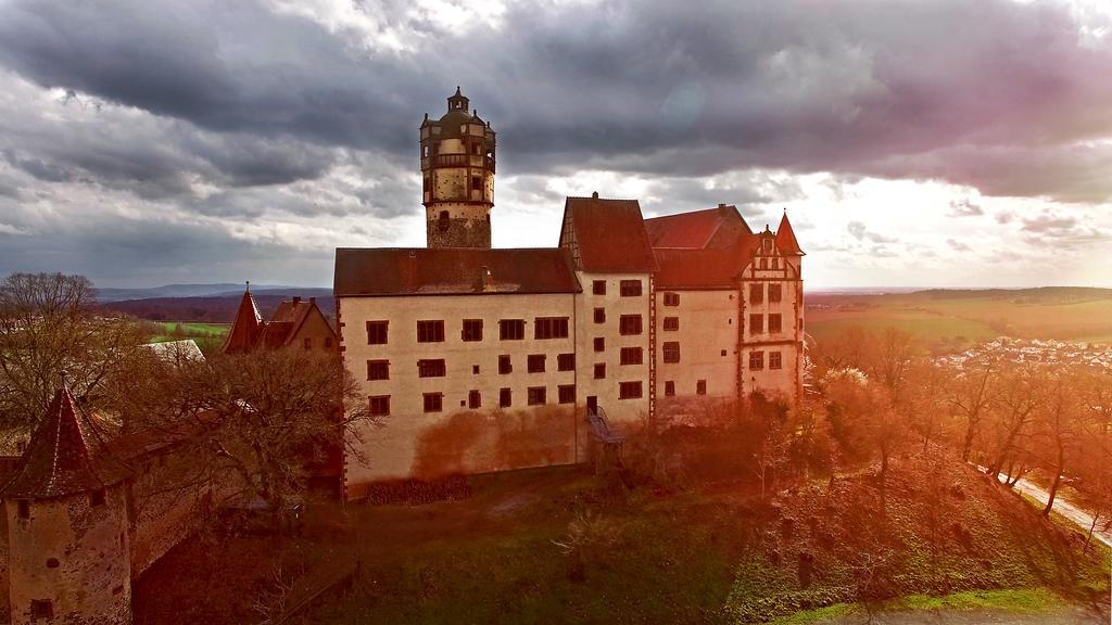 Hotel Zur Krone Ronneburg  エクステリア 写真
