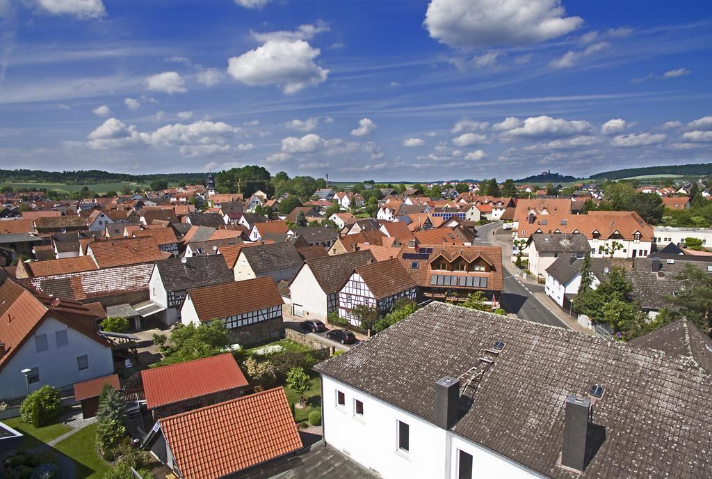 Hotel Zur Krone Ronneburg  エクステリア 写真